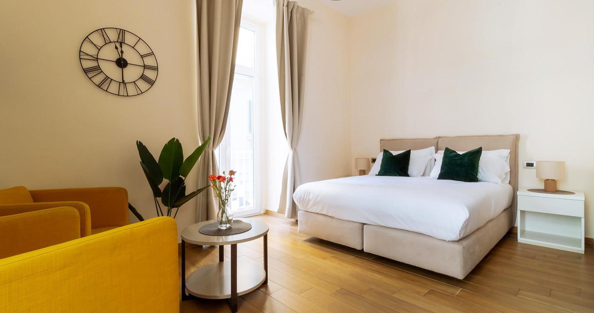 Musto Suites & Rooms เนเปิลส์ ภายนอก รูปภาพ