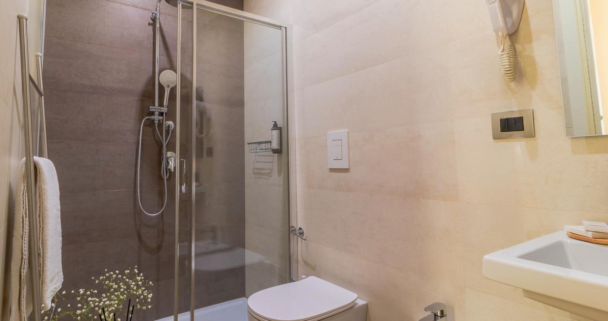 Musto Suites & Rooms เนเปิลส์ ภายนอก รูปภาพ