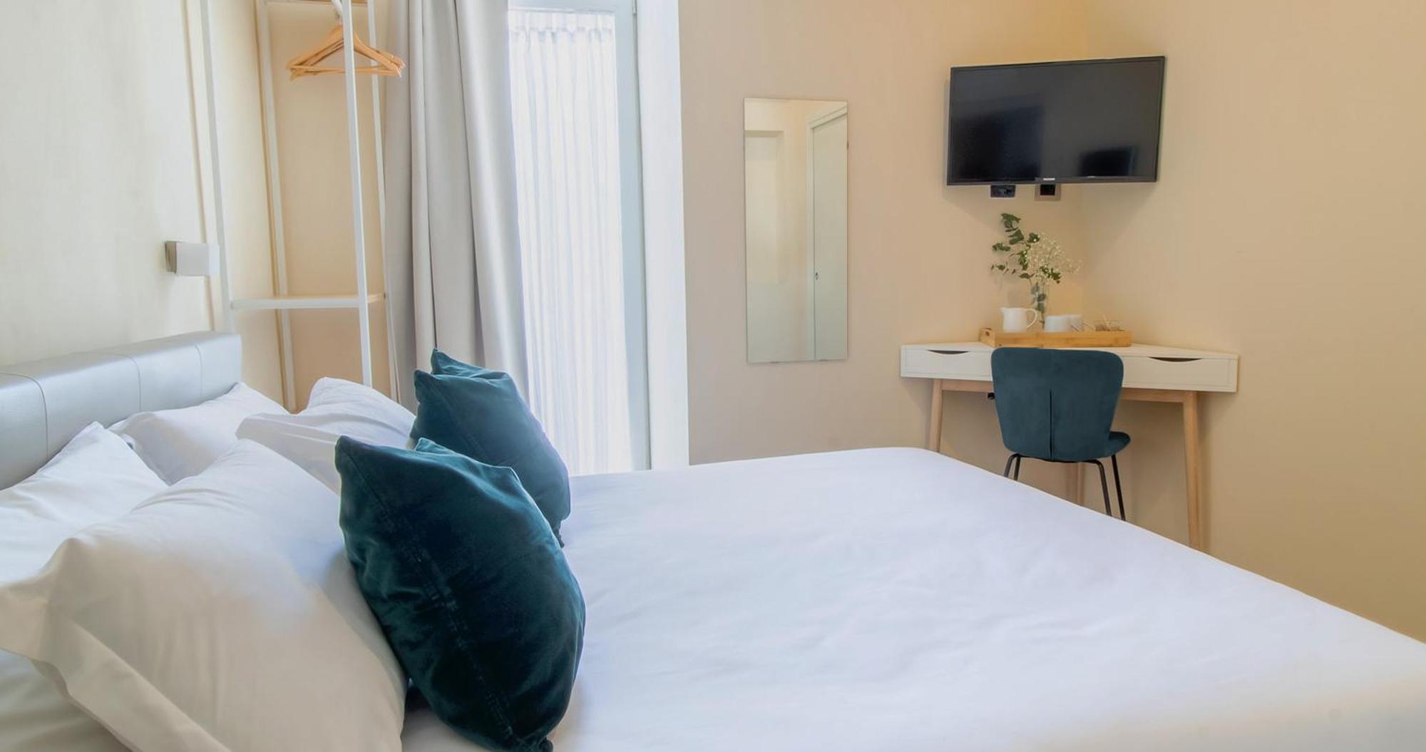 Musto Suites & Rooms เนเปิลส์ ภายนอก รูปภาพ